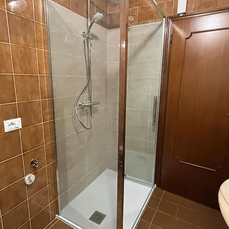 בית נופש House In The Park! Free Parking And Convenient To Venice מסטרה