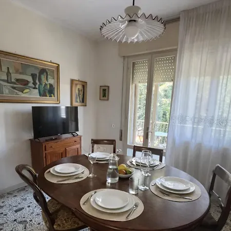 House In The Park! Free Parking And Convenient To Venice